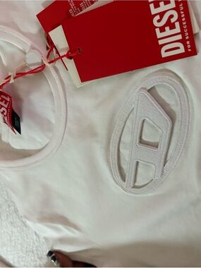 Diesel white short sleeve tee with diesel logo